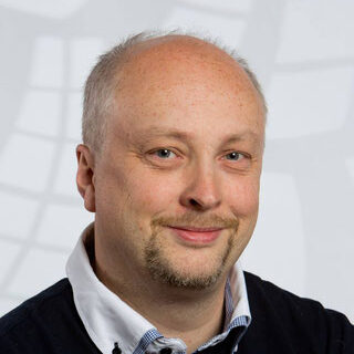 Manfred Keller - der Fotograf und Eigentümer von FOTOSHOP TRAUNSEE